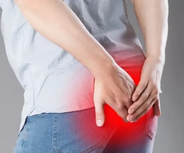 Basur Kanaması Neden Olur? Ne Zaman Tehlikelidir?