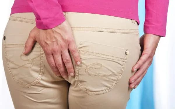 Perianal Apse Ağrısı Nasıl Olur? Hangi Durumlarda Artar?